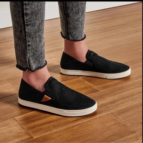 OluKai Shoes - OluKai Pehuea Slip On Shoes in Black Size 8